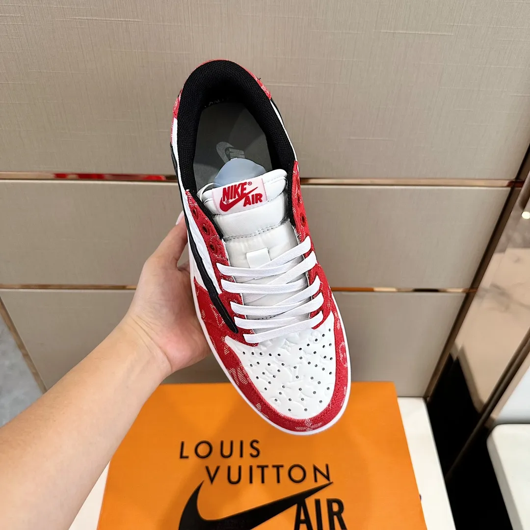 Men's shoes 💰p440 "*OUIS *UITTO* Nike" new original drawer box, co-branded low-top casual sneakers, this sneaker is completely made of denim canvas splicing leather, decorated with Louis Vuitton's iconic monogram and Damierl pattern with natural cowhide piping. The upper of this shoe combines LV’s most classic Monogram and Damier elements, giving it a sense of luxury and recognition! Size: 38-45